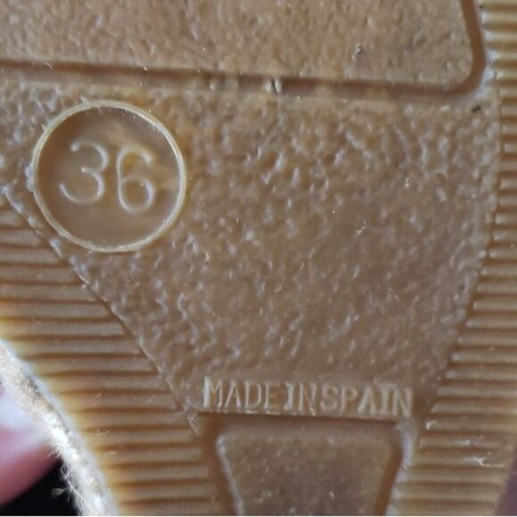 Fabiolas Black Leather Wedge Size: 36 - Picture 8 of 10